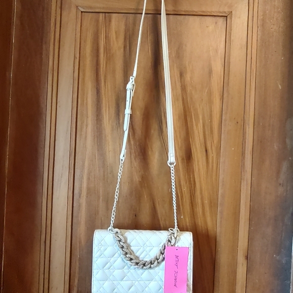 Betsy Johnson Purse NWT - Picture 5 of 8